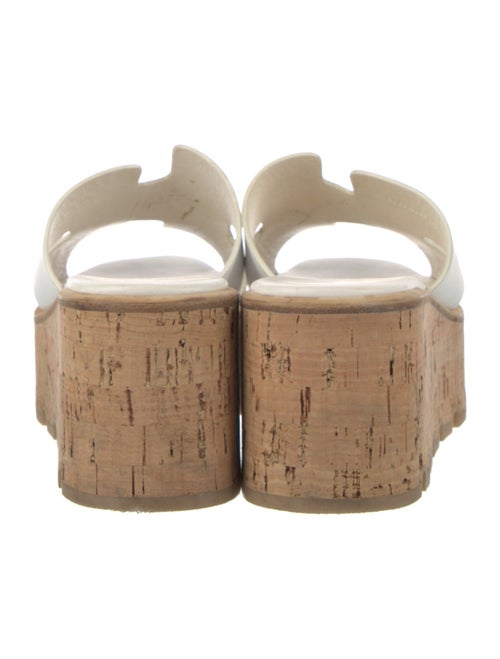 Hermès Eze 30 H Logo Slides