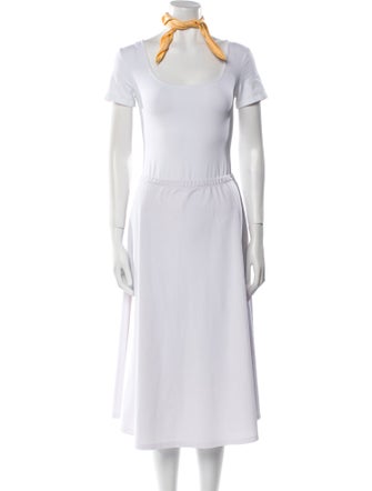 Hermès Printed Tie Silk Scarf