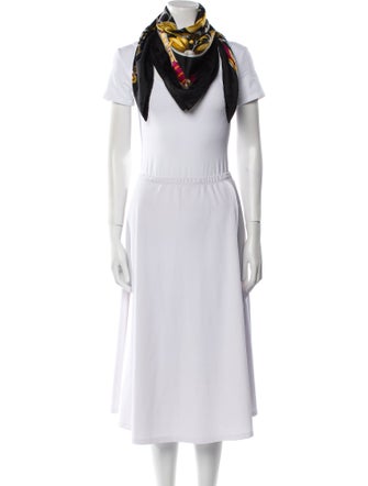 Hermès Daimyo Princes du Soleil Levant Silk Scarf