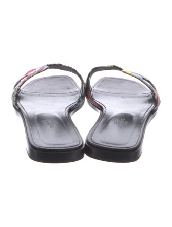 Hermès Modernisme Oran H Logo Slides