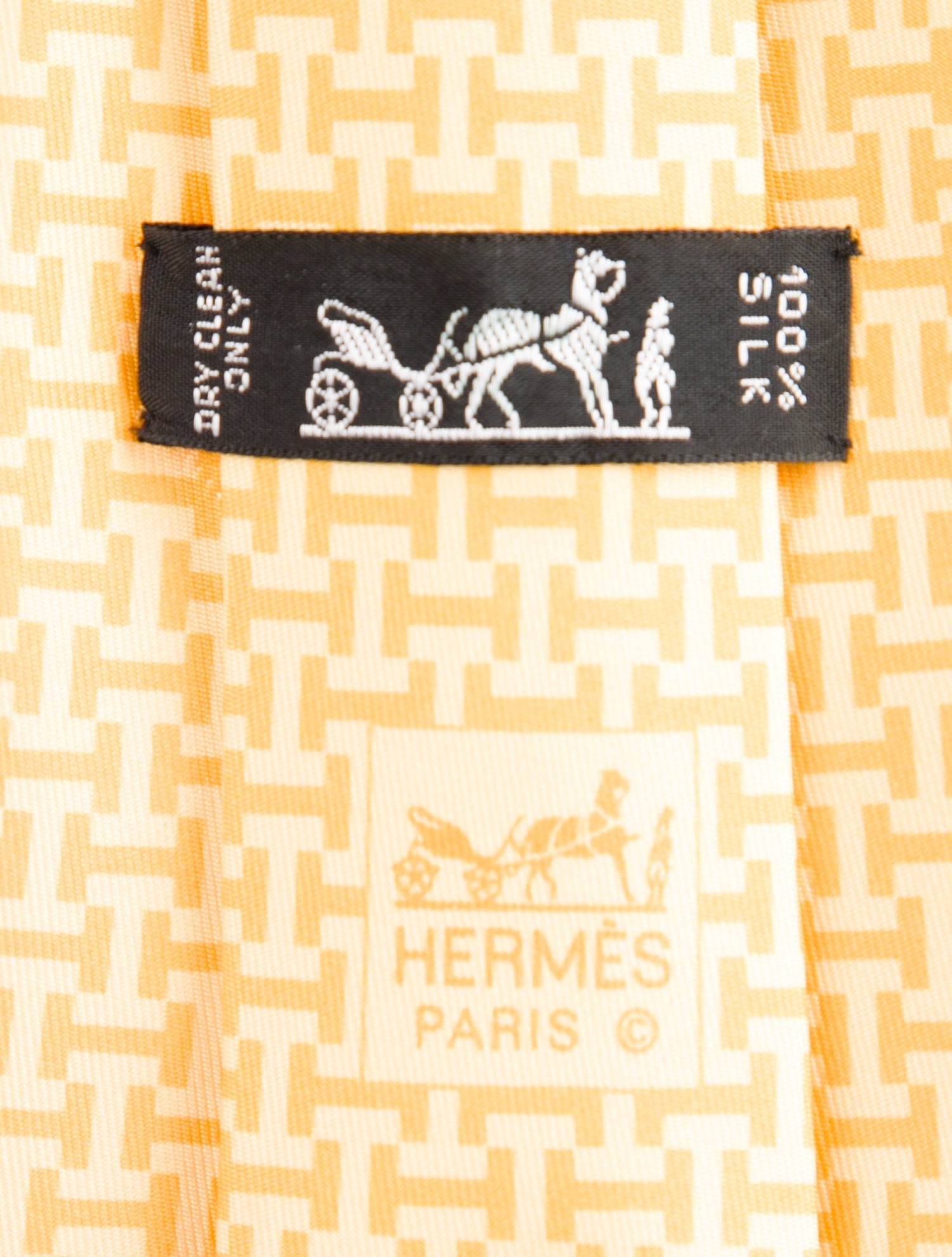 Hermès Pattern Print Silk Tie