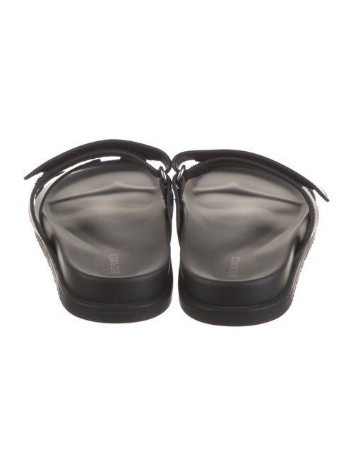 Hermès Chypre H Logo Slides