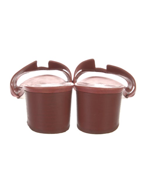 Hermès Oasis H Logo Slides