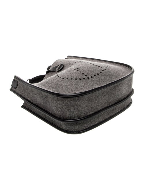 Hermès Feutre Evelyne III 29