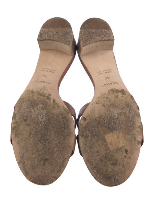 Hermès Oasis H Logo Slides