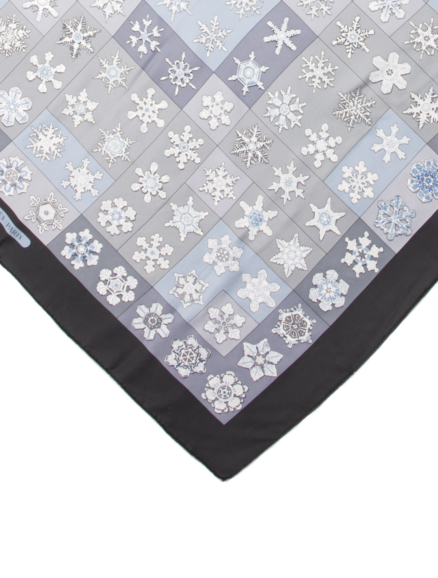 Hermès Feux De L'Hiver Silk Scarf