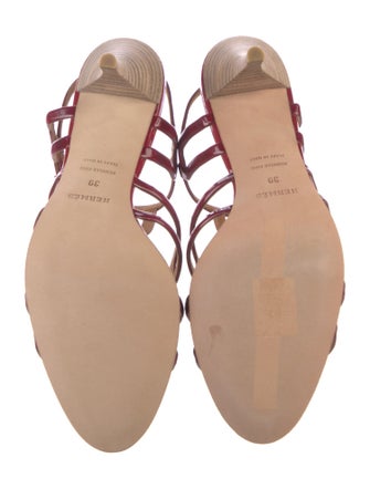 Hermès Patent Leather Cutout Accent T-Strap Sandals