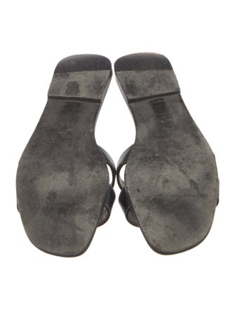 Hermès Oran H Logo Slides