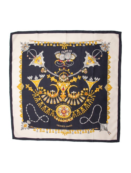 Hermès Parures Des Sables Silk Scarf