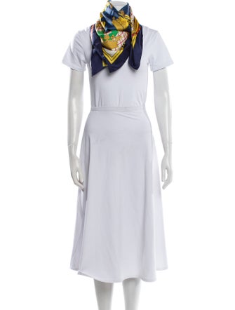 Hermès Grande Tenue Silk Scarf