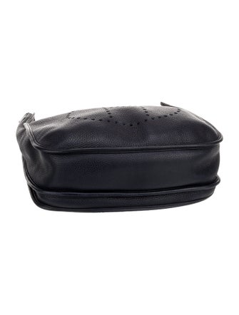 Hermès Clemence Evelyne III 33