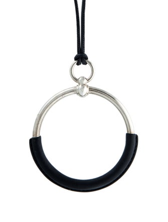Hermès Loop Pendant Necklace