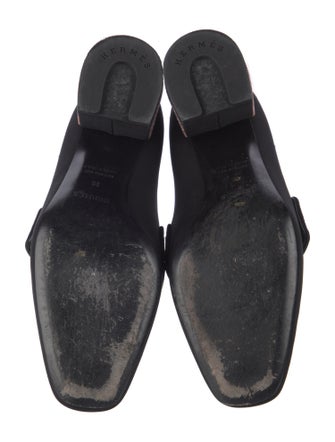 Hermès Donna 60 Canvas Pumps