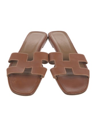 Hermès Oran H Logo Slides