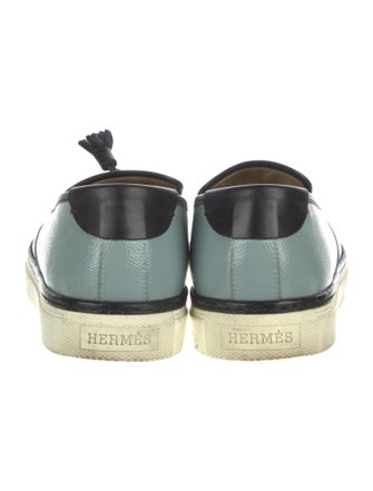 Hermès Brogue Must Leather Loafers