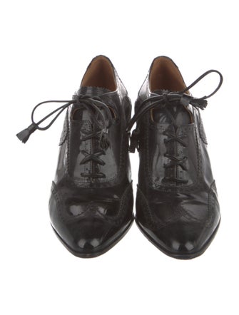 Hermès Patent Leather Lasercut Accents Pumps