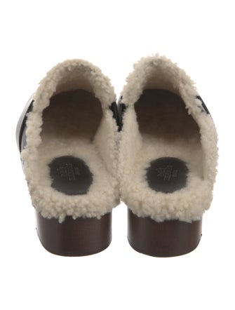 Hermès HER719772 Leather Mules