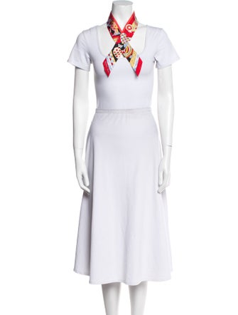 Hermès Les Murmures de la Foret Silk Twilly Scarf