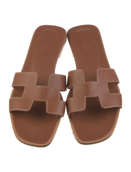 Hermès Oran H Logo Slides