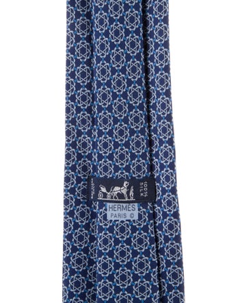 Hermès Patterned Silk Tie