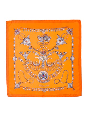 Hermès Parures Des Sables Pocket Square Silk Scarf