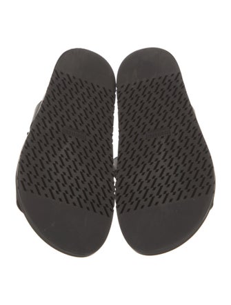 Hermès Chypre H Logo Slides