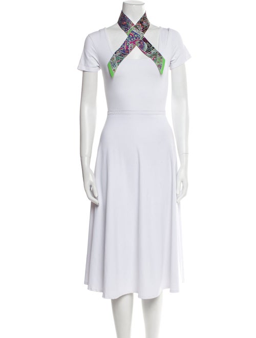 Hermès Au Pays des Oiseaux Fleurs Silk Twilly Scarf