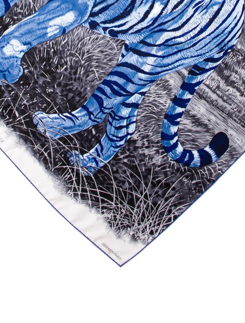 Hermès Tigre Du Bengale Silk Scarf