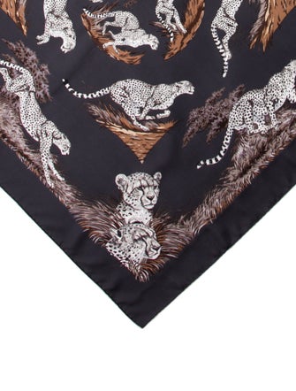 Hermès Guépards Silk Scarf