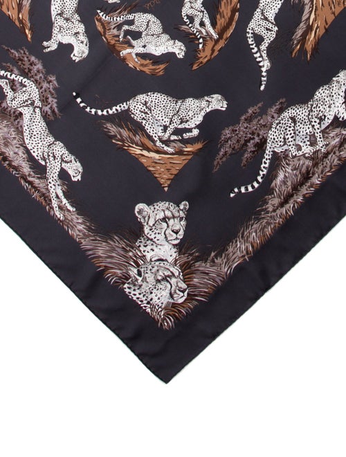 Hermès Guépards Silk Scarf