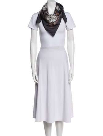 Hermès Guépards Silk Scarf