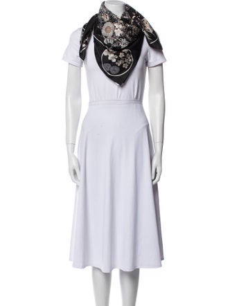 Hermès Planifleurs Silk Scarf