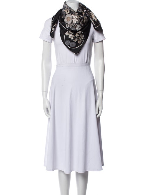 Hermès Planifleurs Silk Scarf