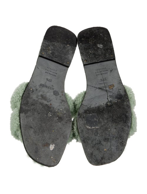 Hermès Oran H Logo Slides