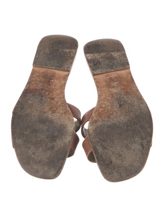 Hermès Oran H Logo Slides