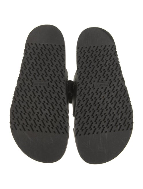 Hermès Chypre H Logo Slides