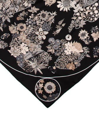 Hermès Planifleurs Silk Scarf