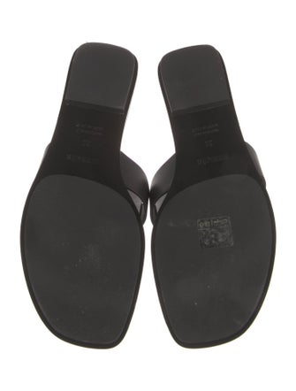 Hermès Galerie H Logo Slides