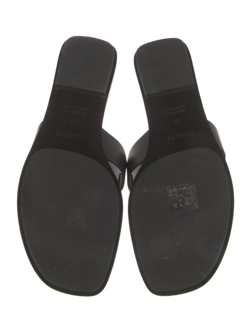 Hermès Galerie H Logo Slides