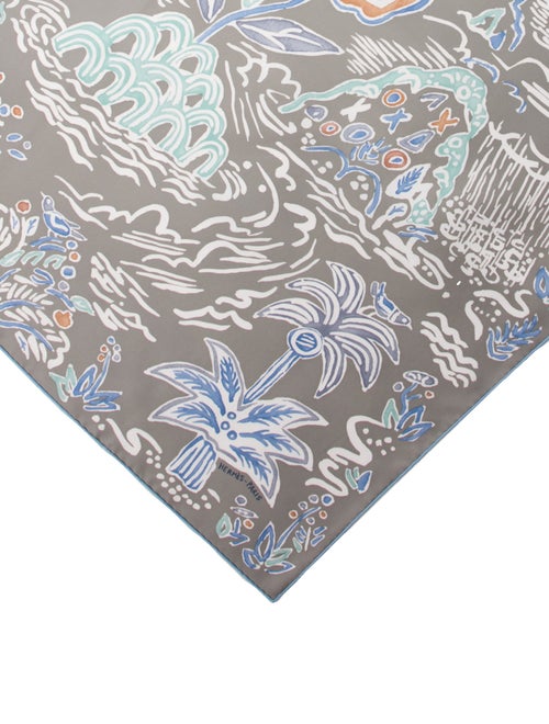 Hermès Isola Di Primavera Silk Scarf