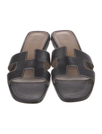 Hermès Oran H Logo Slides