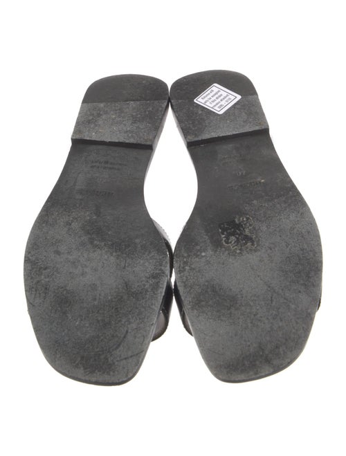 Hermès Oran H Logo Slides