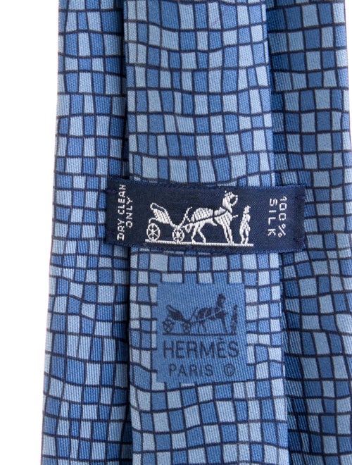 Hermès Patterned Tie