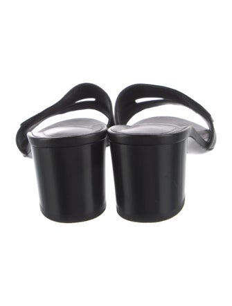 Hermès View Leather Slides