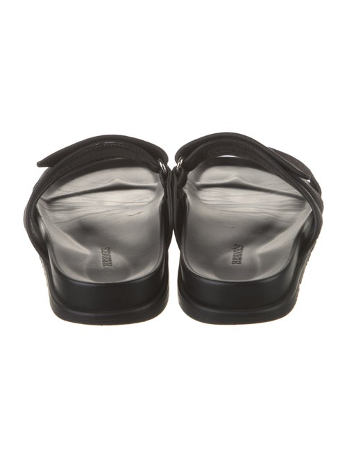 Hermès Chypre H Logo Slides