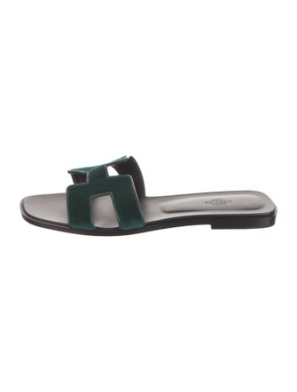 Hermès Oran Velvet Slides