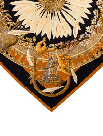 Hermès Te J'aime Passionnement Scarf