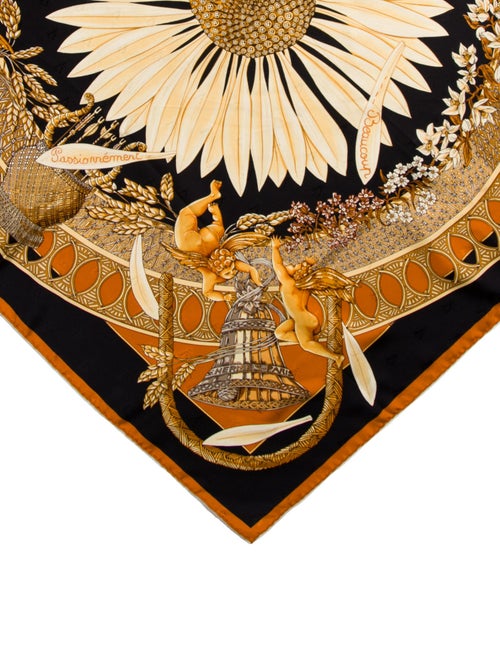 Hermès Te J'aime Passionnement Scarf