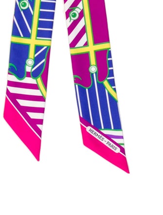 Hermès Quadrige Bayadere Silk Twilly Scarf