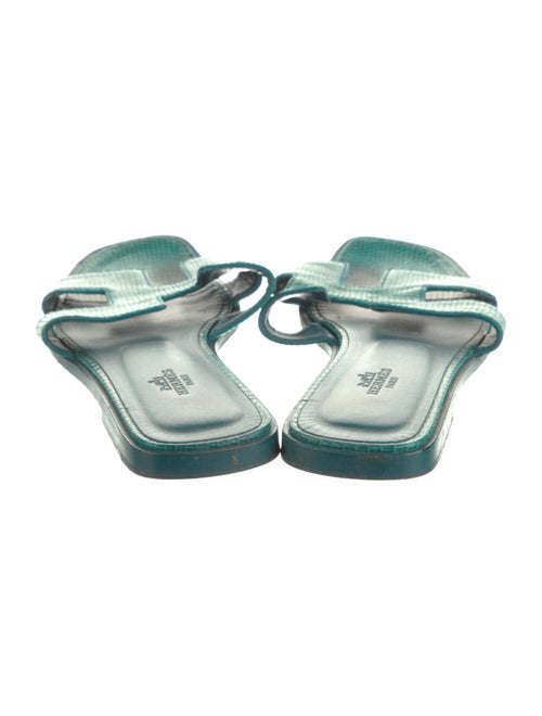 Hermès Oran H Logo Slides